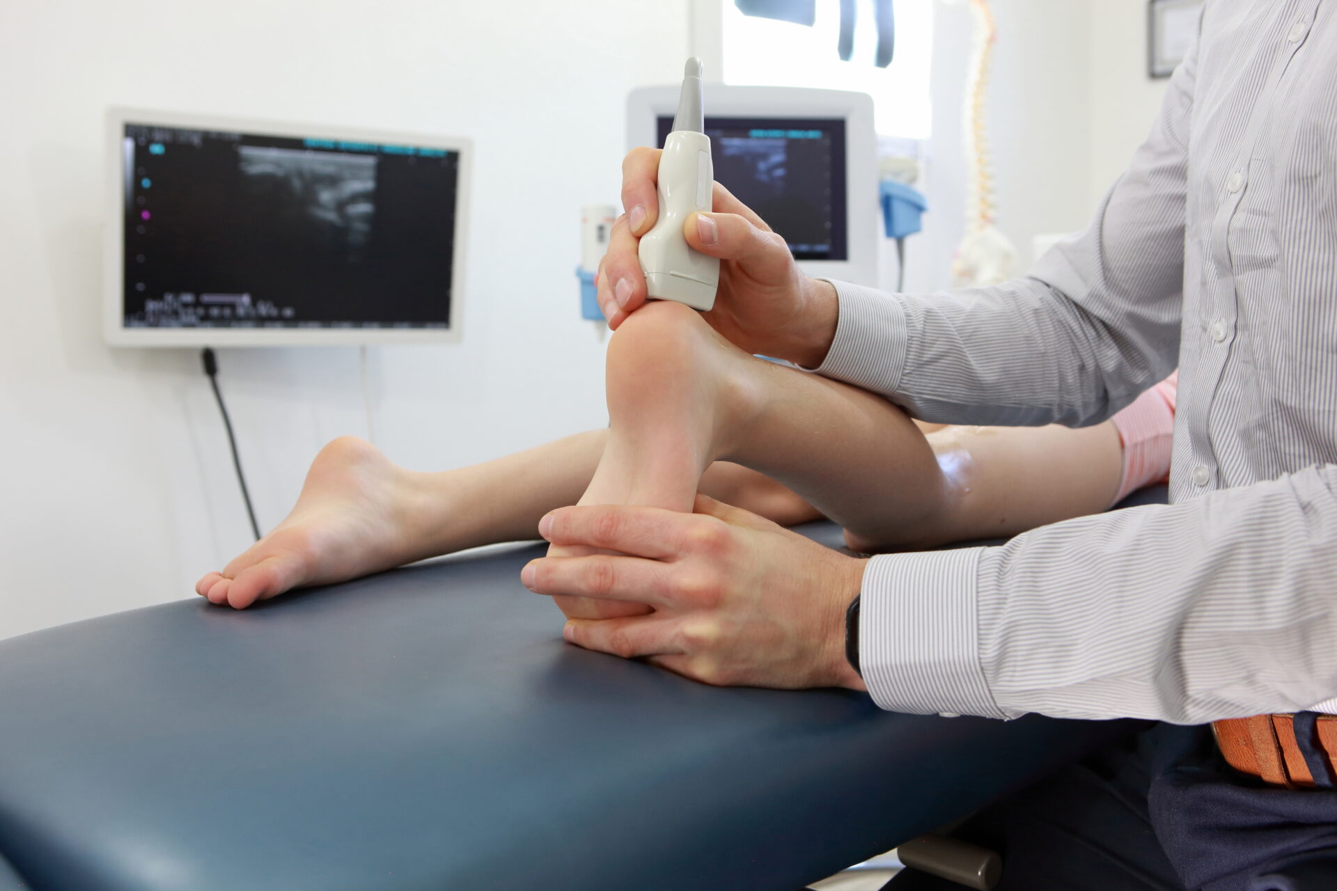 Ankle and foot ultrasonography — physical and rehabilitation medicine